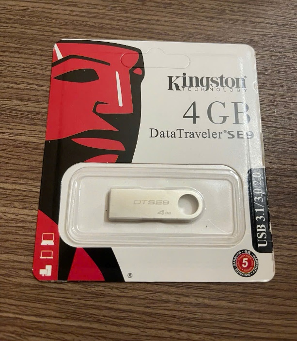 usb-4gb-se9-nhom
